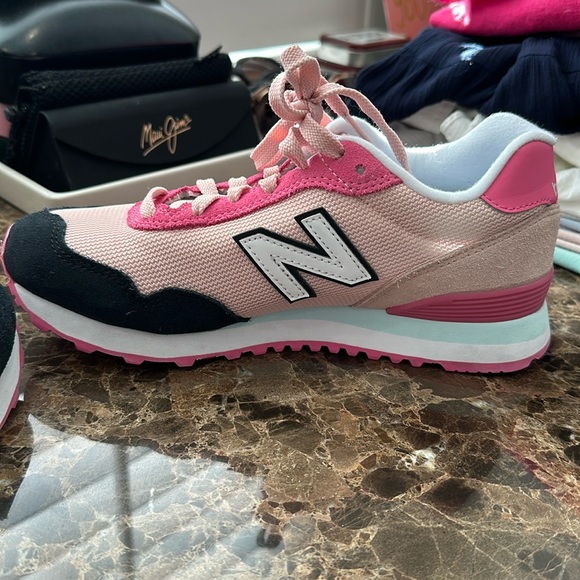 New Balance 515 pink, white, black and teal - Picture 1 of 8